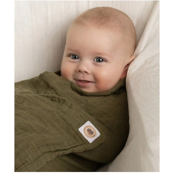 NEW Baby Organic Cotton Muslin Swaddle Blanket Nursing Stroller Cover Camo 47x47 - Picture 3 of 7